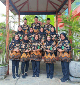 batik berlogo